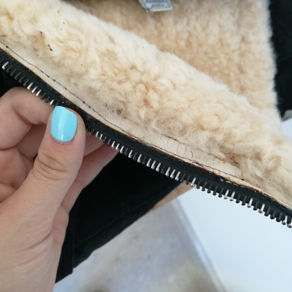 Ugg boots - Picture 6 of 10